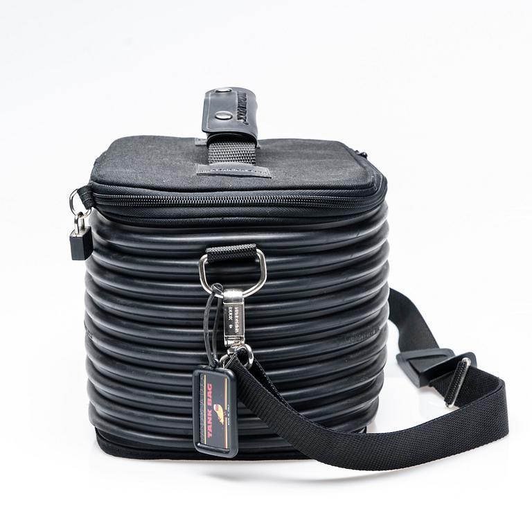 BEAUTYBOX, Mandarina Duck.