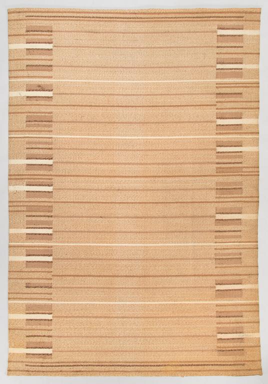 Aappo Härkönen, a flat weave carpet for Aaltosen Mattokutomo. Circa 230x160 cm.