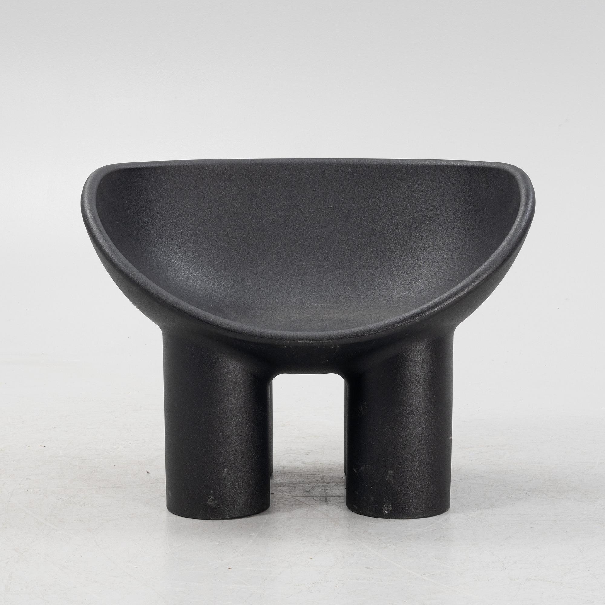 Faye Toogood, a 'Roly Poly' chair for Dirade, Italy.