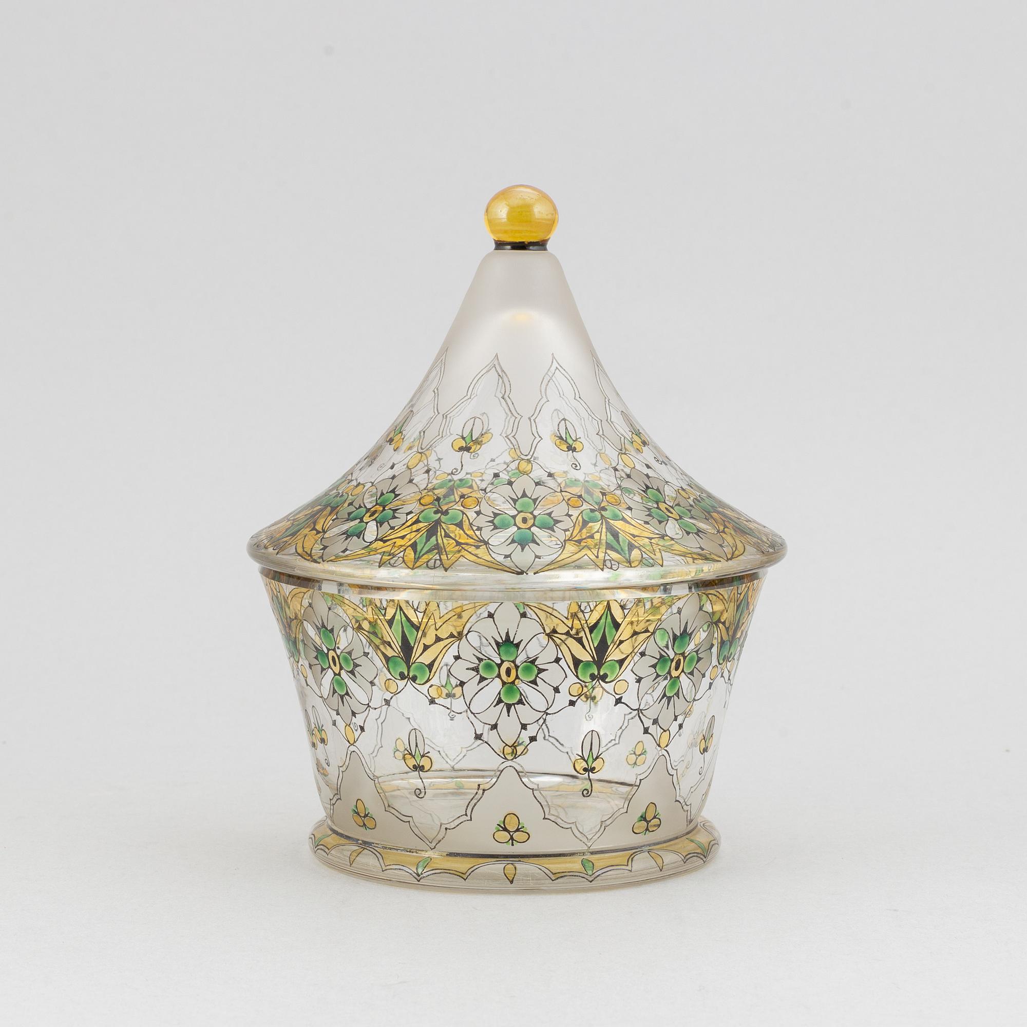 An Art Nouveau lidded glass bowl, Steinschönau, 1910's/20's.