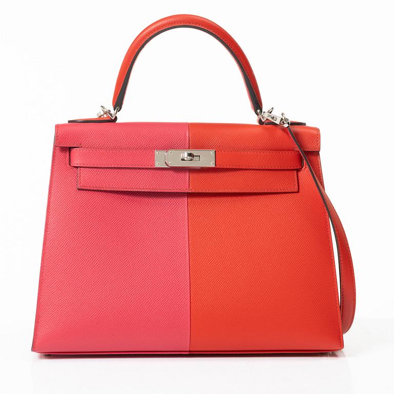 Hermès, Bag, "Kelly 28 Sellier" with wallet "Kelly Pocket Compact", 2021.