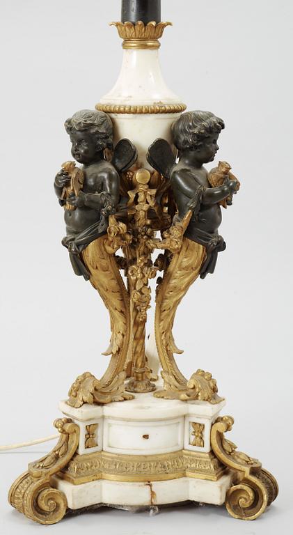 GOLVLAMPA, nyrokoko, brons samt marmor, 1800-talets andra hälft.