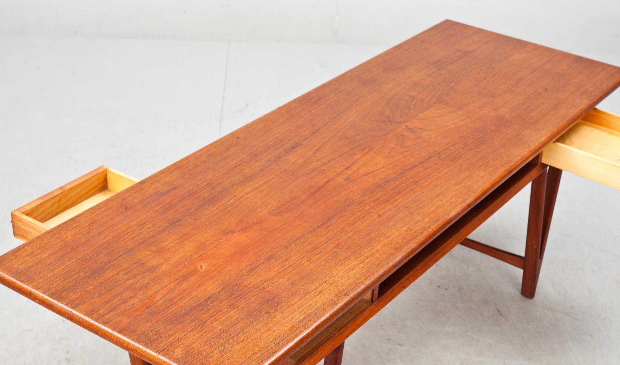 SOFFBORD, E W Bach för Møbelfabrikken Toften, 1960-tal.