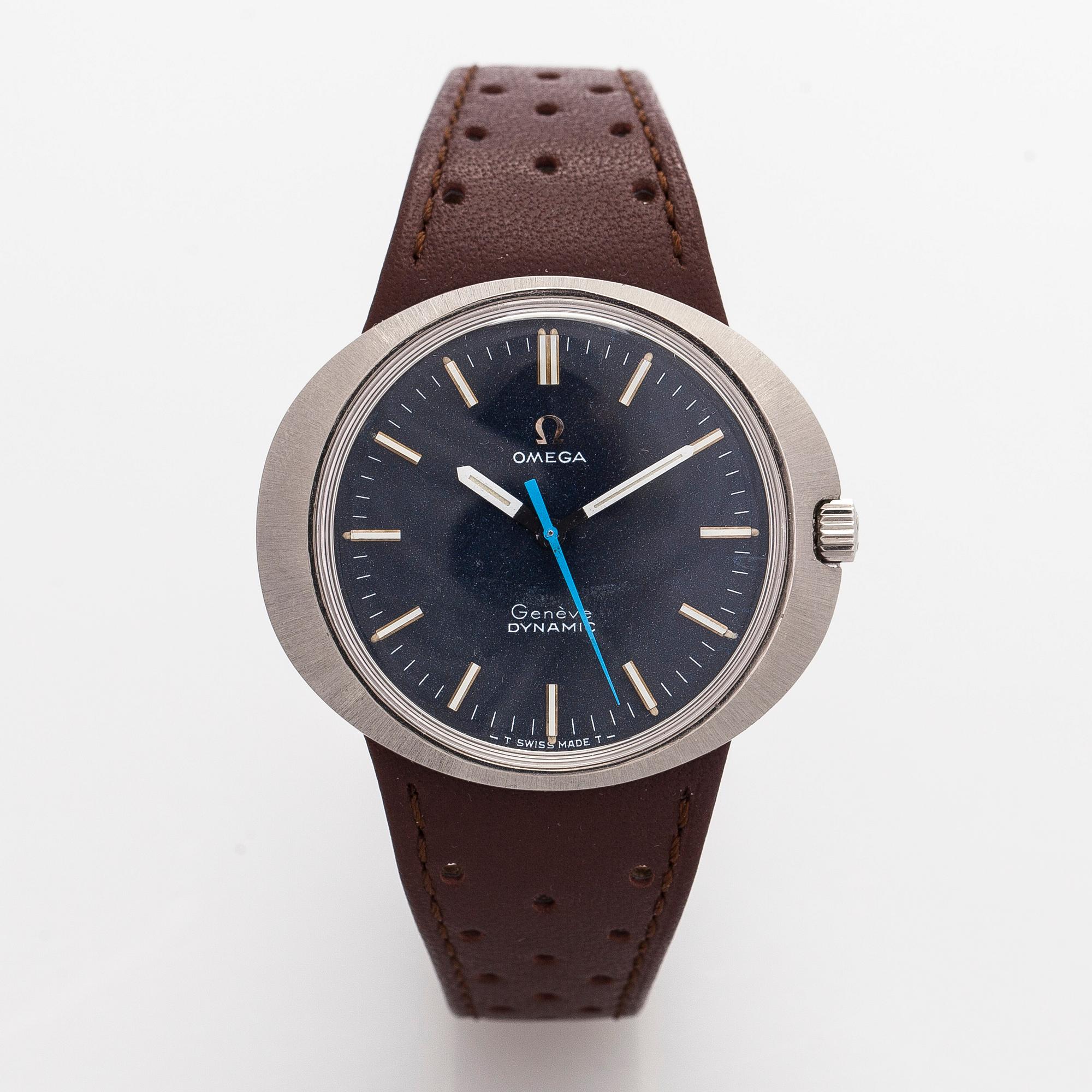 Omega, Geneva, Dynamic, wristwatch, 41 x 36 mm.