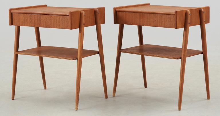 SÄNGBORD, ett par, 1950-tal.