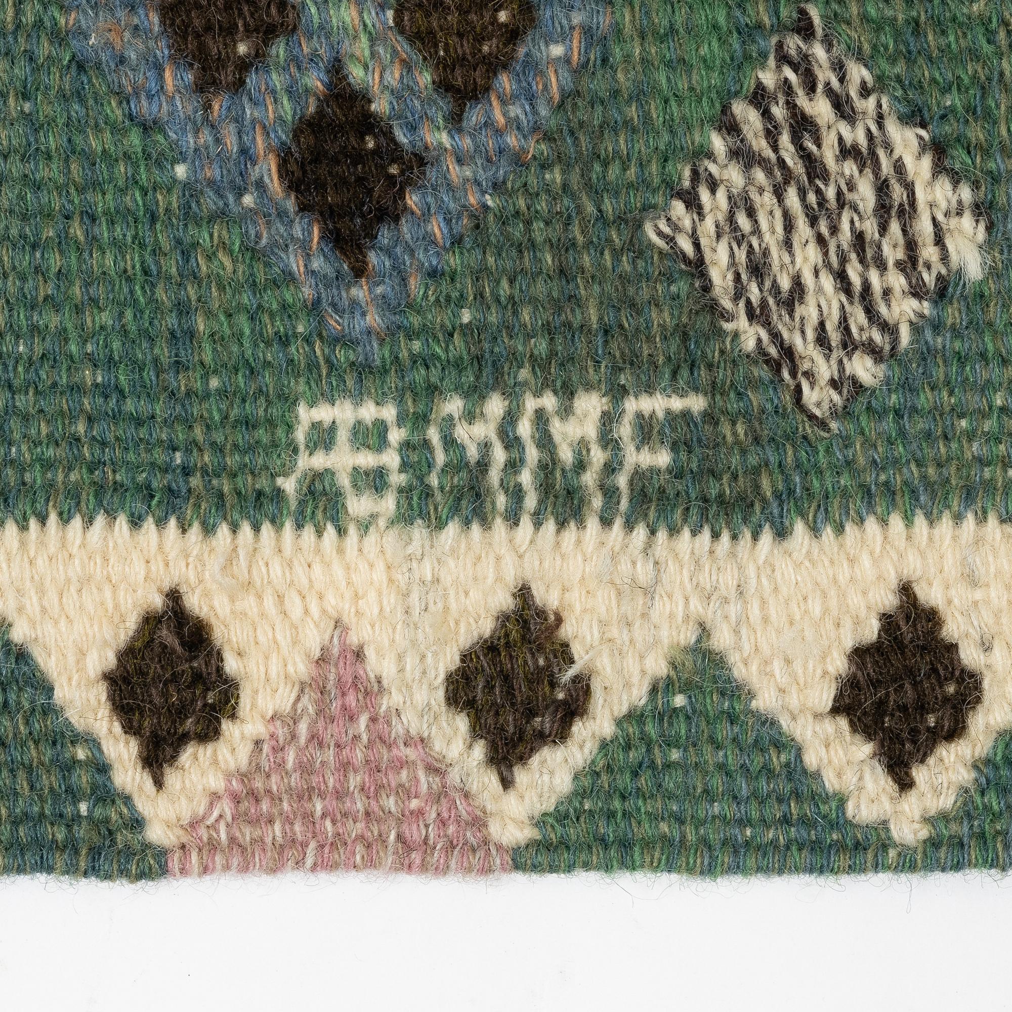 Märta Måås-Fjetterström, vävnad, "Knoppen", gobelängteknik, signerad AB MMF, ca 85 x 36 cm.