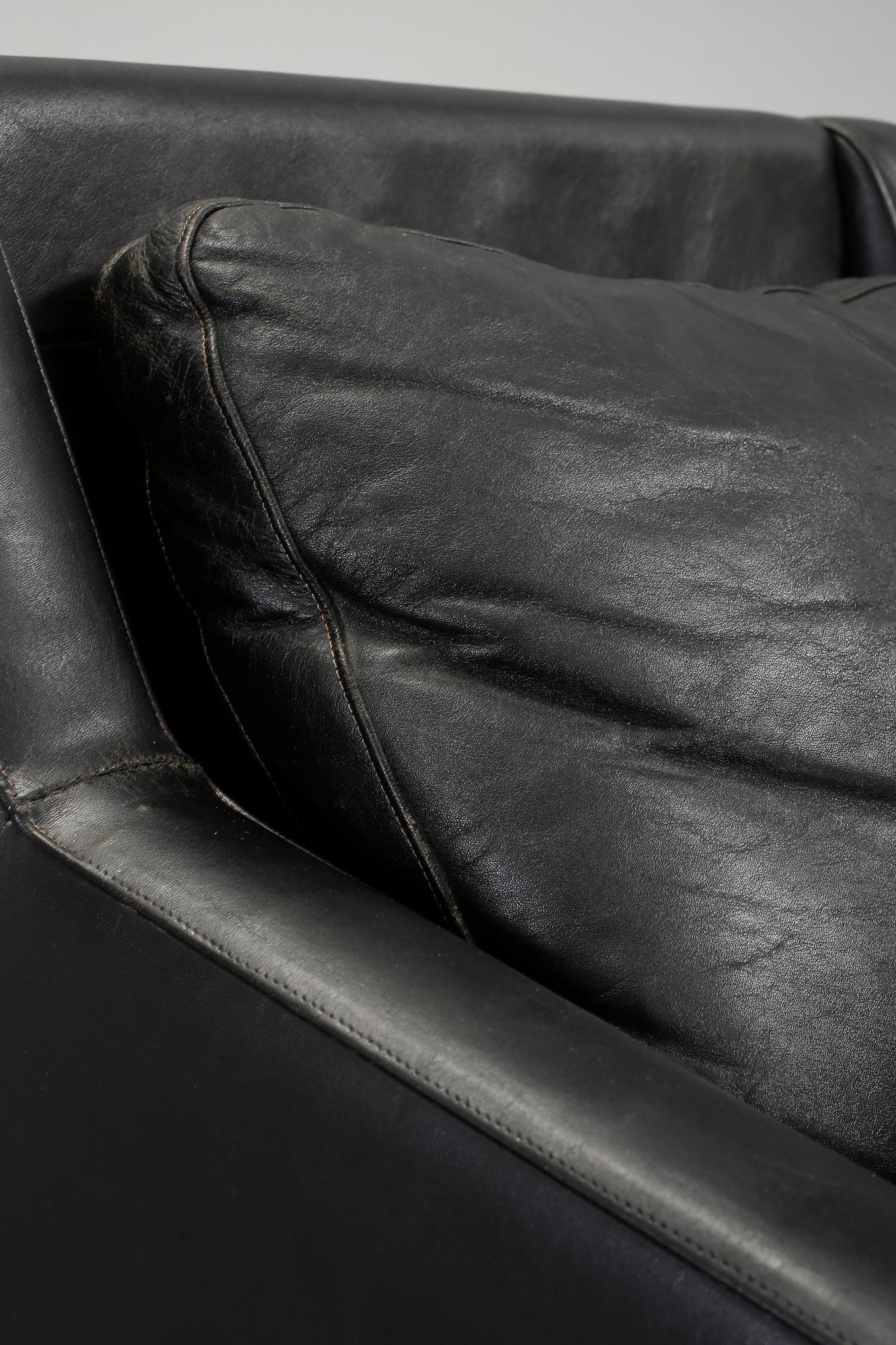 FÅTÖLJER, ett par, 1960-tal.