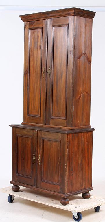 SKÅP, omkring sekelskiftet 1800/1900.