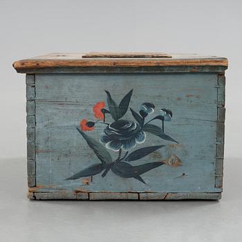 a folk art chest from Ljusdal Järvsö in the first half of the 19th century.