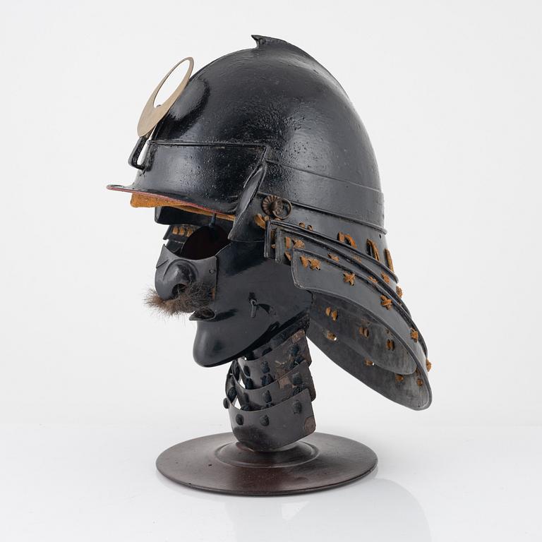 Kabuto-hjälm med yoroi-mask, Edo (1603-1868).