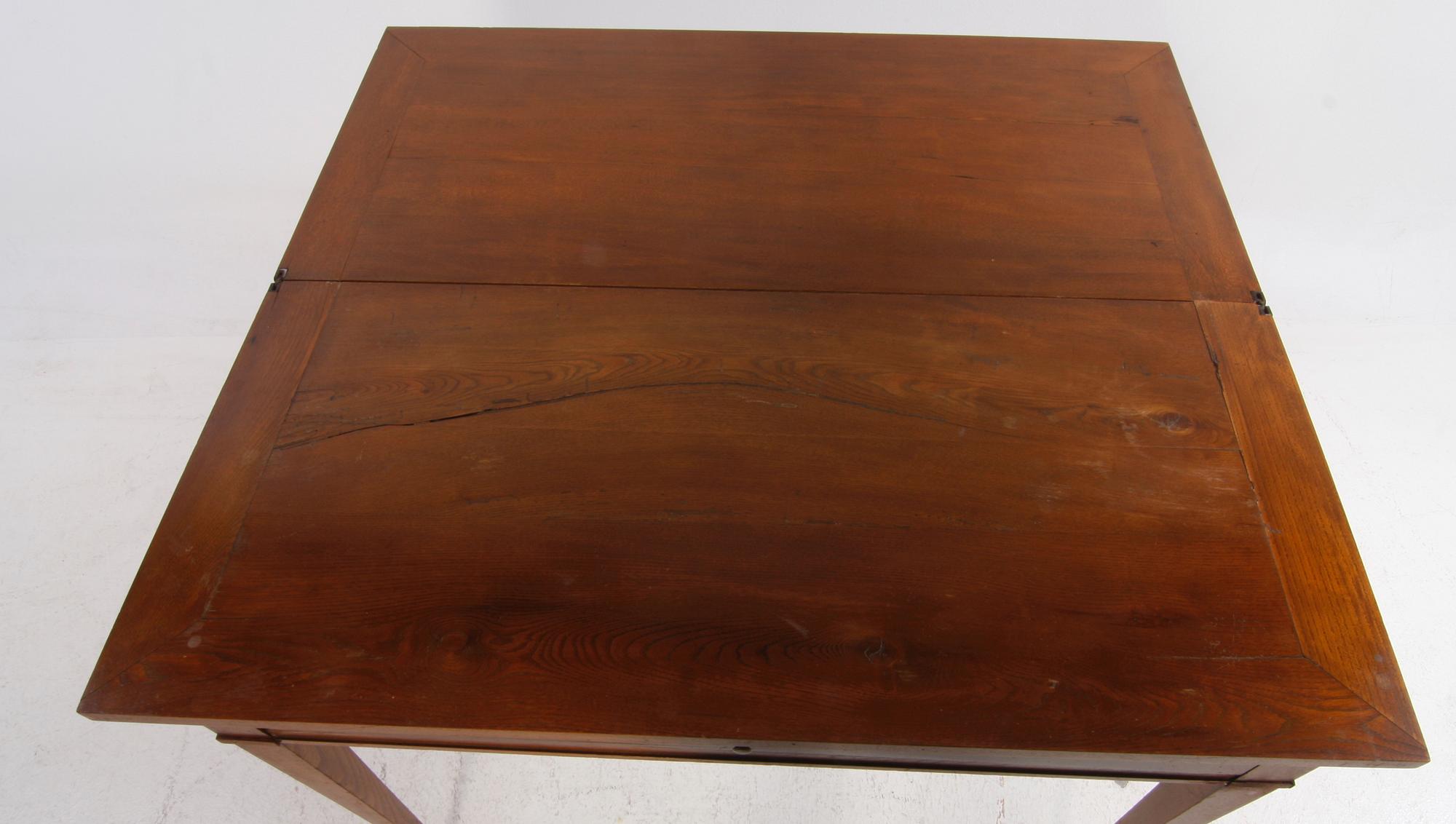 SPELBORD. 1800-tal.