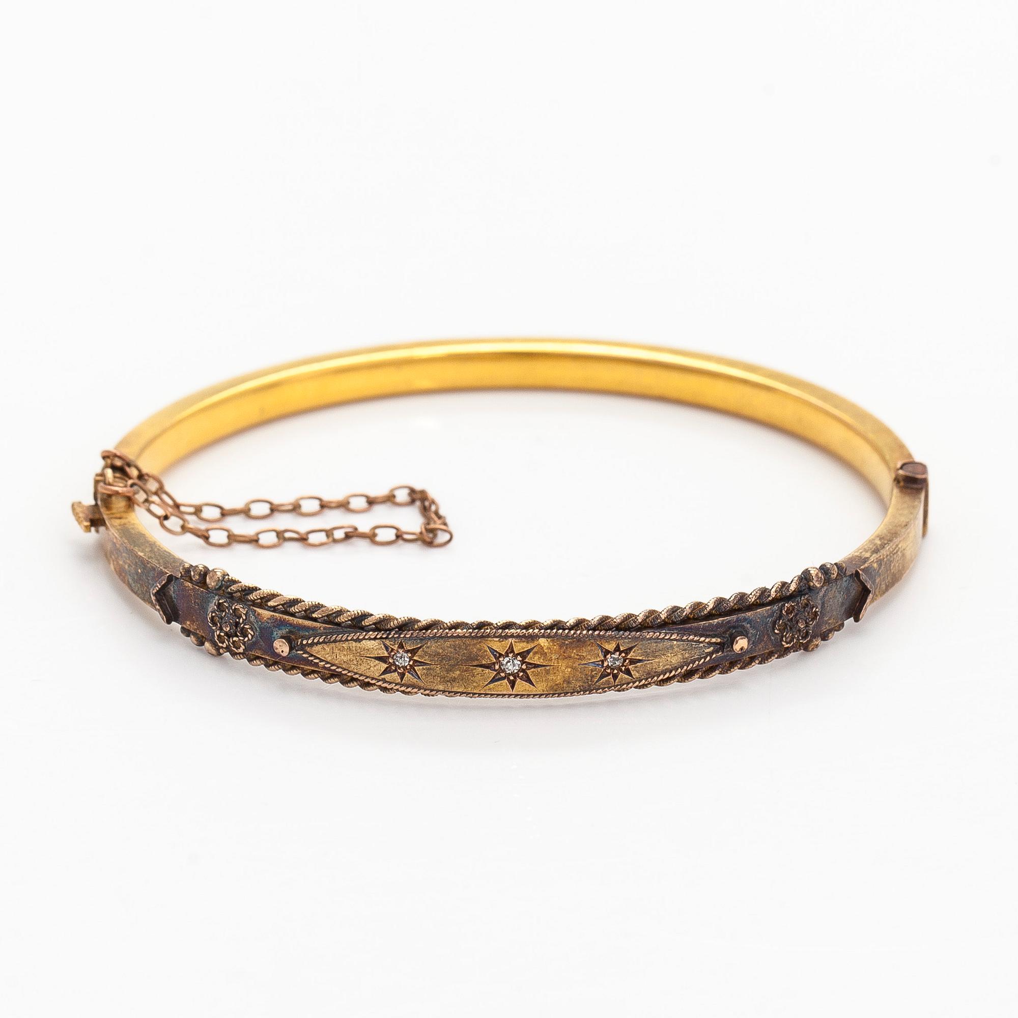 Bracelet, 8/8 cut diamonds, 15K gold, late 19th century.