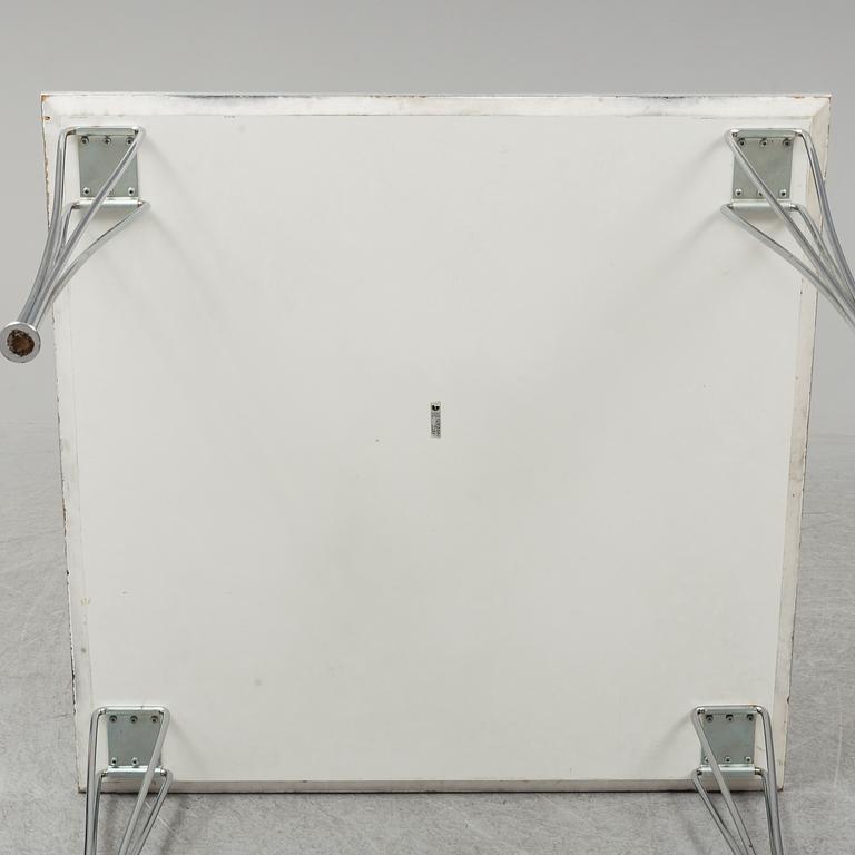 PIET HEIN & BRUNO MATHSSON, a table from Fritz Hansen, Danmark, 1990.