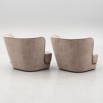 A pair of easy chairs, Casamilano, Italy, Contemporary.