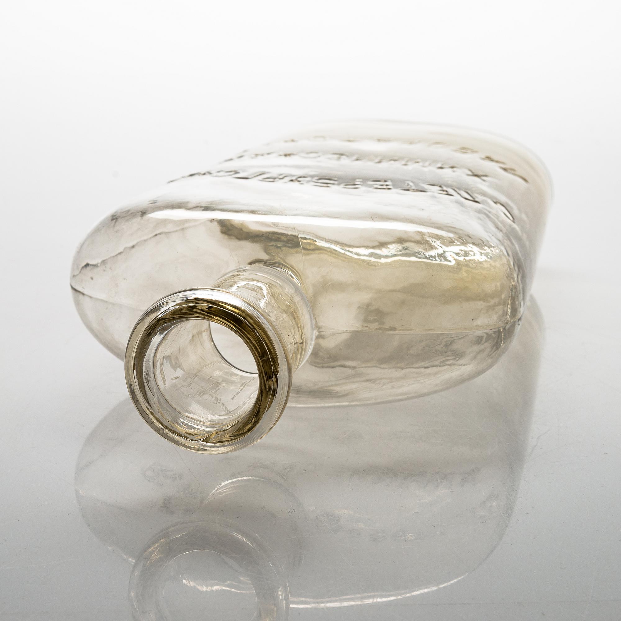 Flaska, höjd 44 cm. Kemiska laboratoriet i S:t Petersburg 1860-1917, Ryssland.