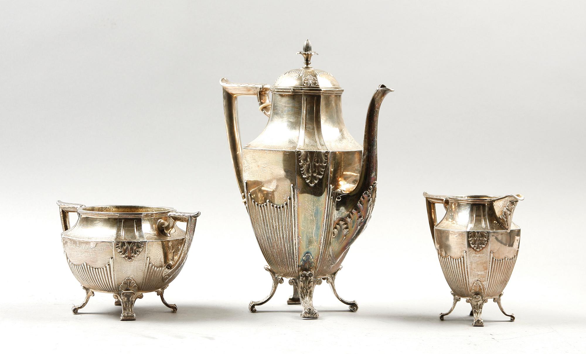 KAFFESERVIS, 3 delar, silver, empirestil. B. Erlandsson. Kristianstad 1901.