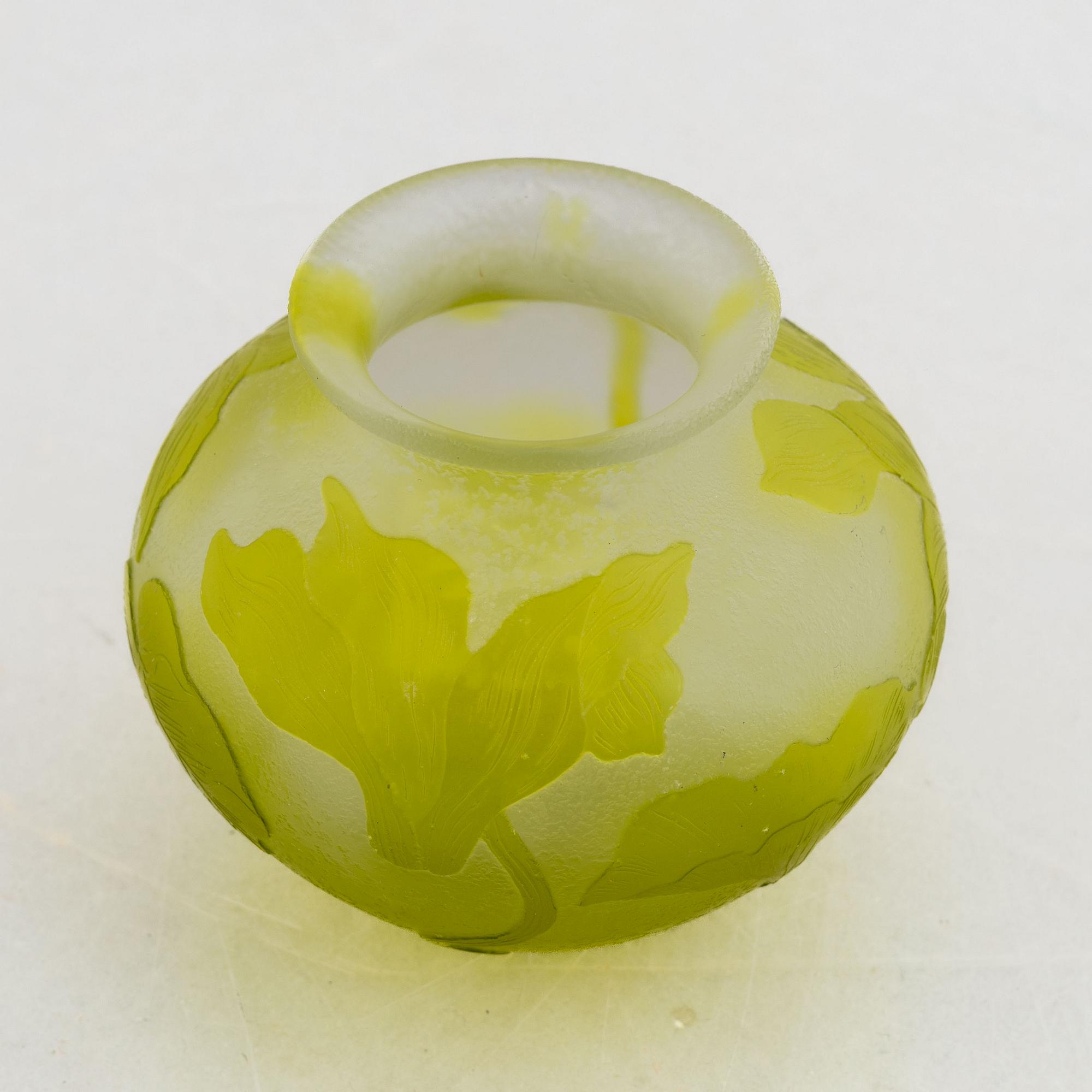 Karl Lindeberg, an Art Nouveau cameo glass vase, Kosta, early 20th century.