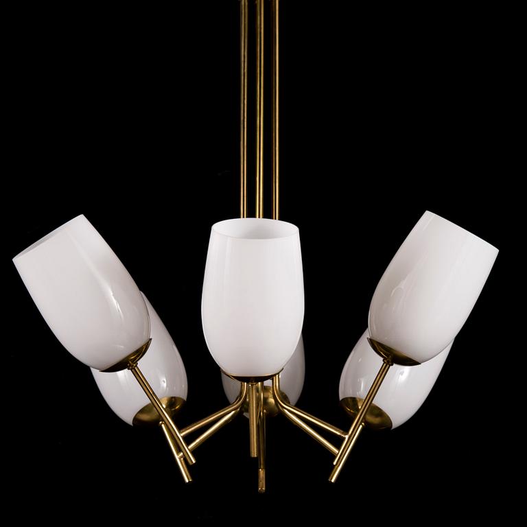 Paavo Tynell, PAAVO TYNELL, A mid 20th century chandelier for Idman.