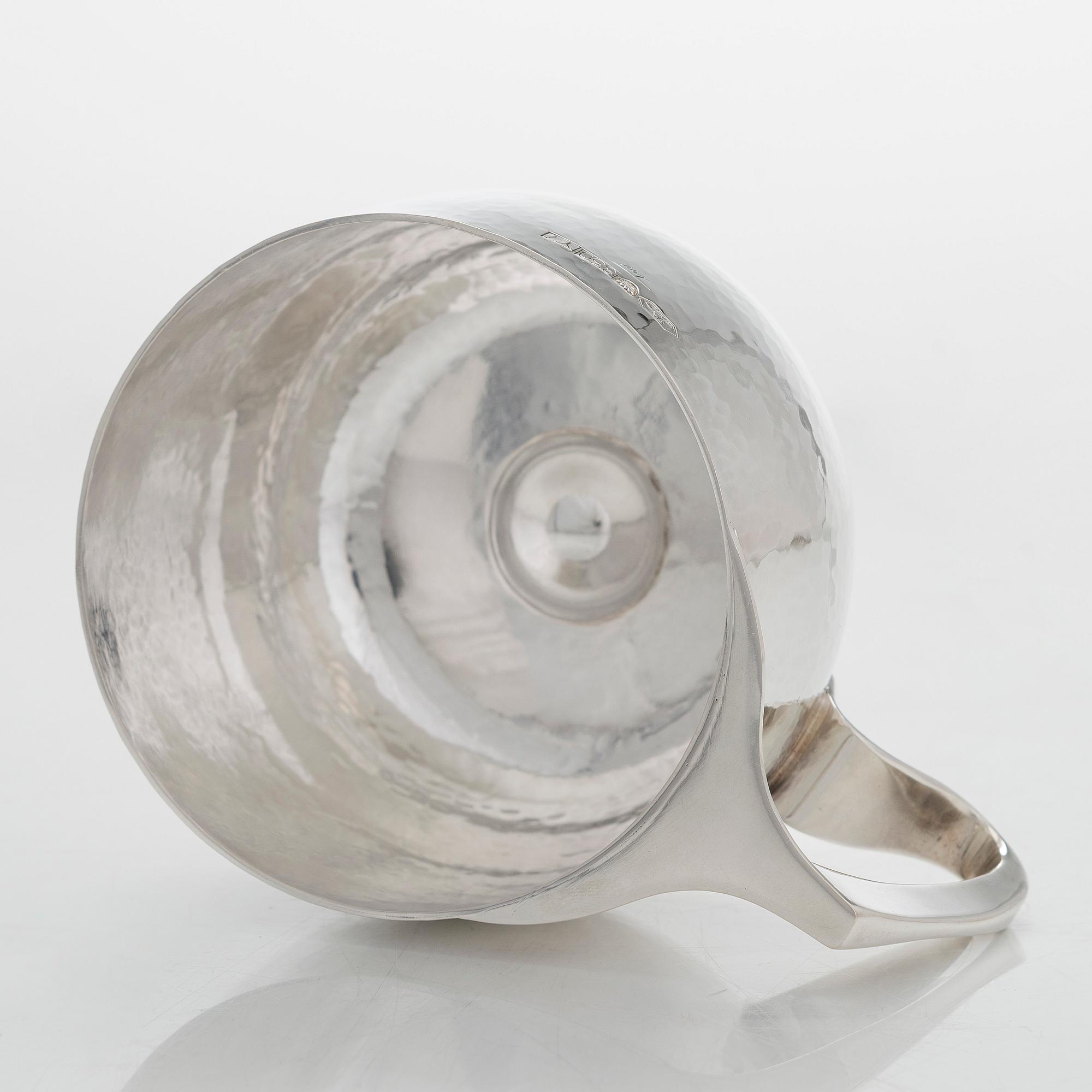 Tapio Wirkkala, kåsa, silver, TW 463, Kultakeskus, Tavastehus 1976.