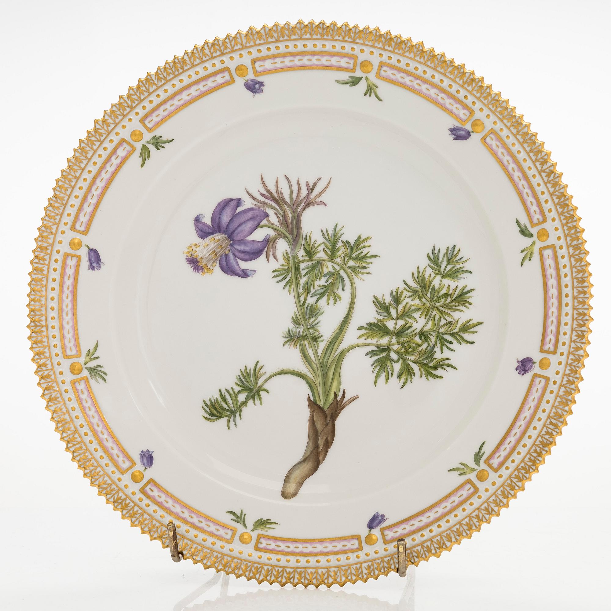 Royal Copenhagen, a porcelain 'Flora Danica' plate, Denmark, 20th century.