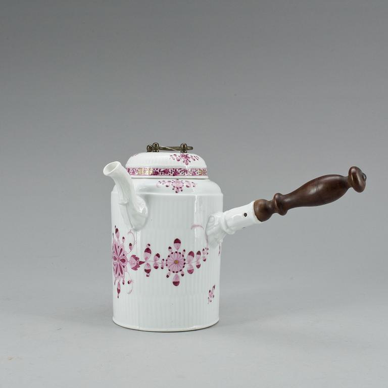 CHOKLADKANNA. Porslin, Meissen, Omkring 1800.