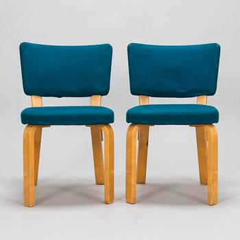 Alvar Aalto, a pair of mid-20th century '62' chairs  for O.Y. Huonekalu- ja Rakennustyötehdas A.B.