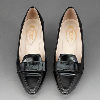 SKOR, Tod's.