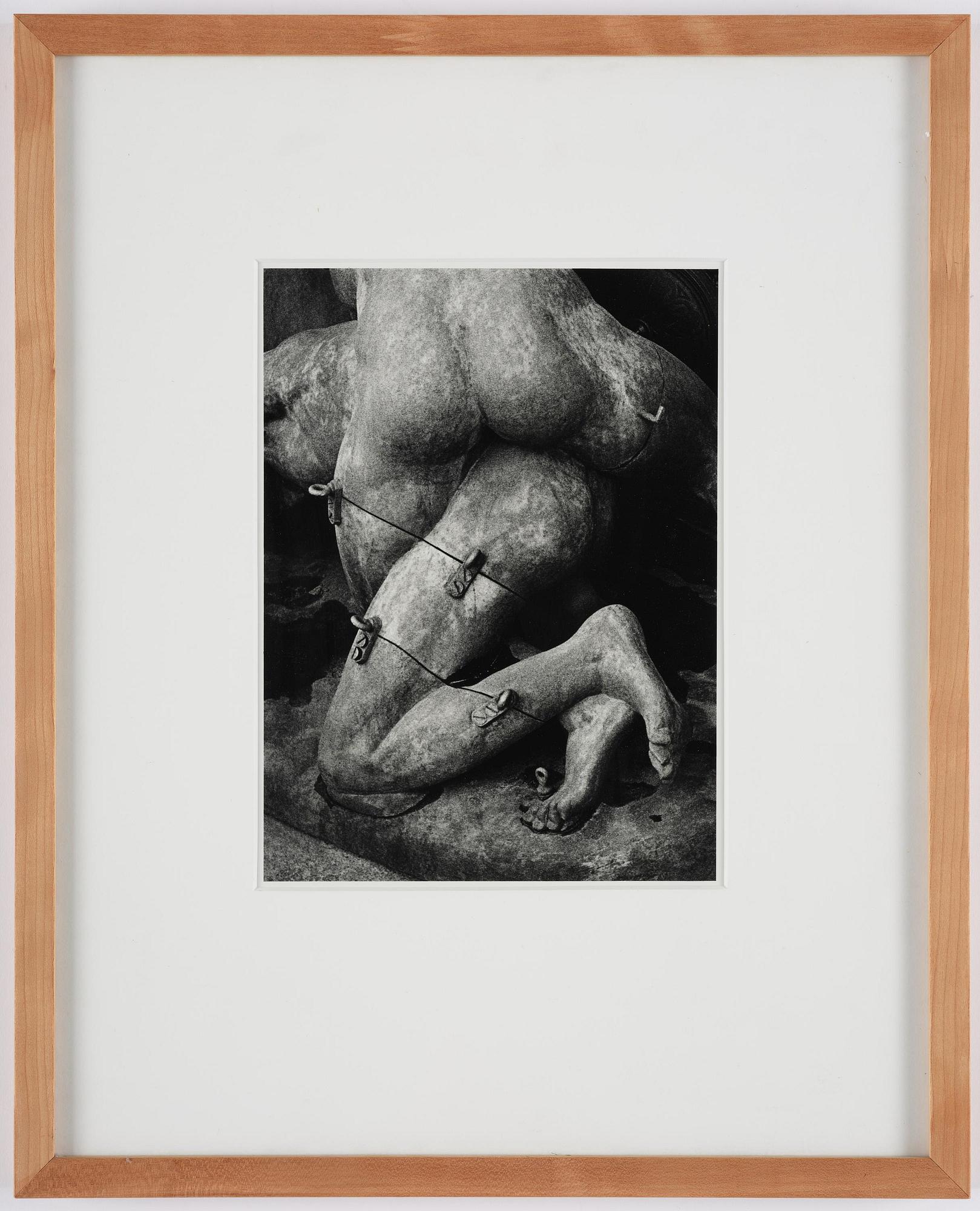 Christer Strömholm, "Skulpturernas kärleksakt", 1958.