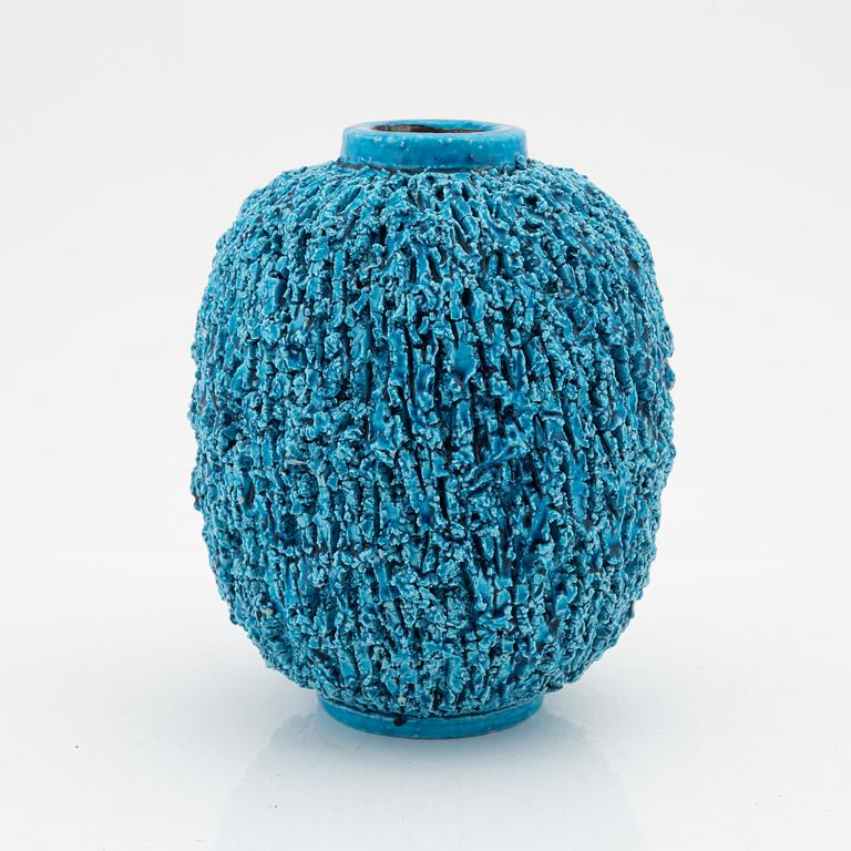 Gunnar Nylund, vas, chamotterat stengods, "Igelkottsvasen", Rörstrand.