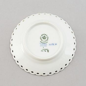 A mixed lot of Royal Copenhagen "Blue Fluted" porcelain 27 parts.