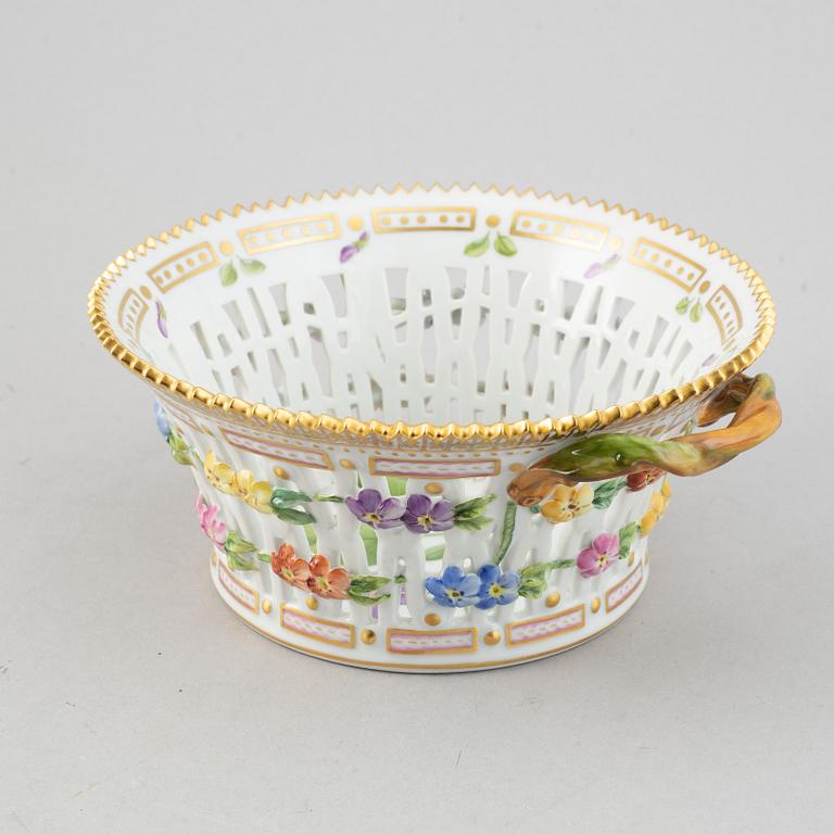 A Royal Copenhagen "Flora Danica" chesnut baskets with stands, Denmark, mid 20th Century.