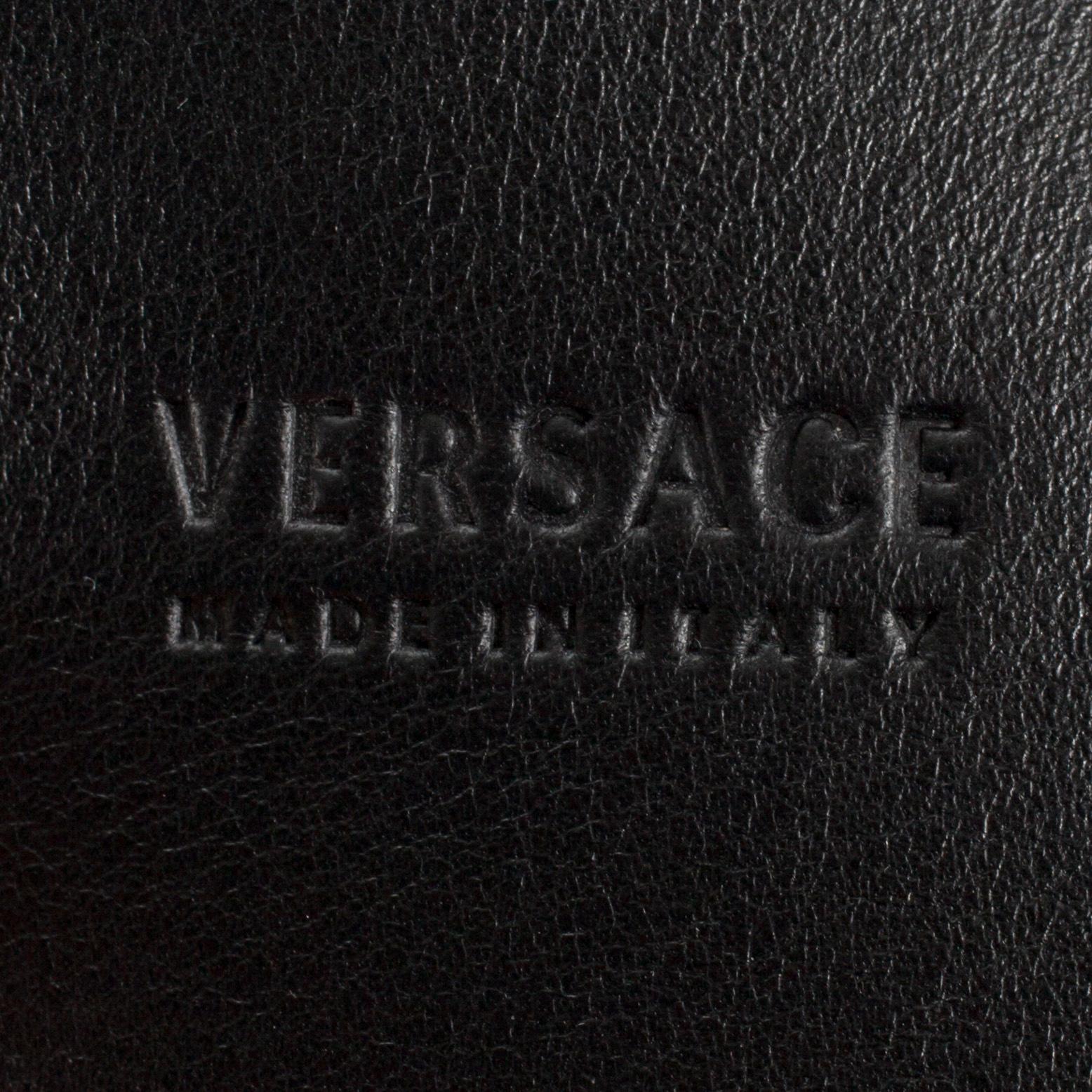 BÄLTE, Versace.