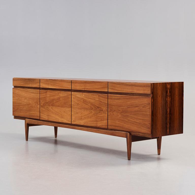 Ib Kofod-Larsen, sideboard, Faarup Møbelfabrik, Danmark 1960-tal.