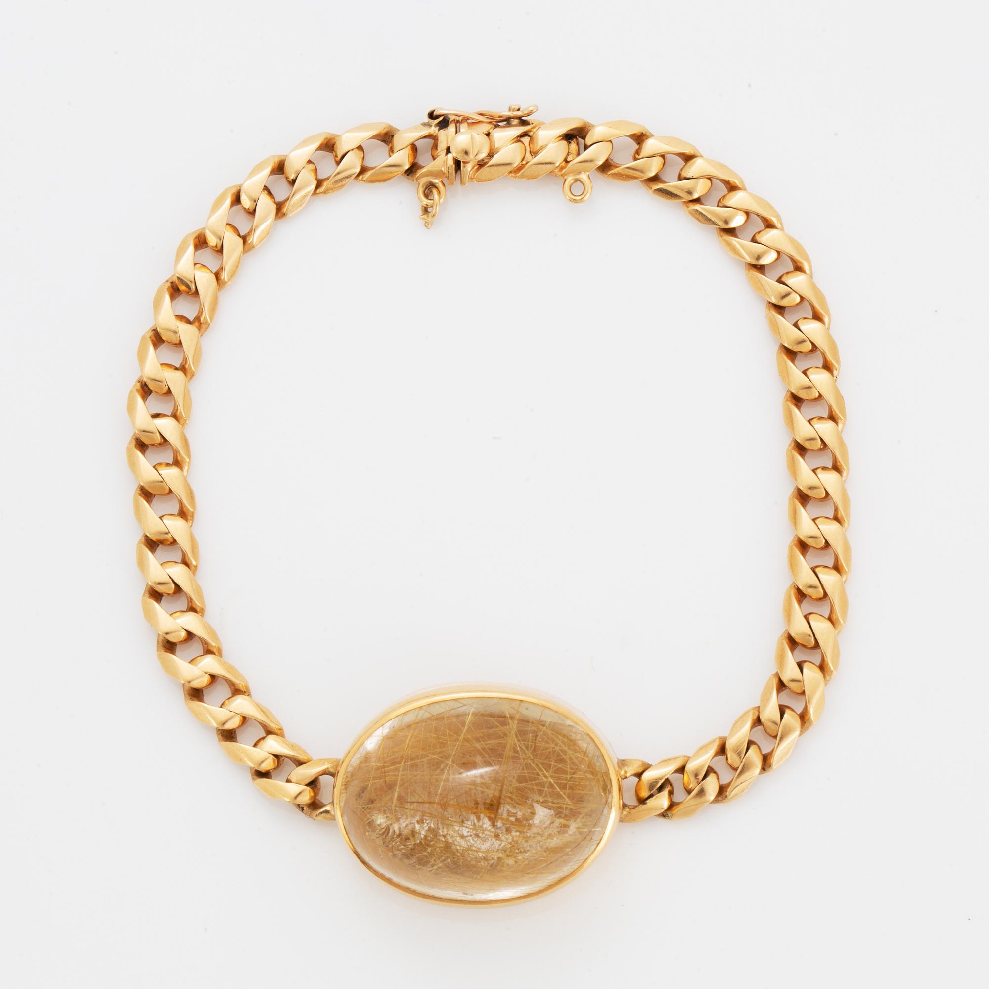 Cabochon-cut rutile quartz bracelet, 18K gold.