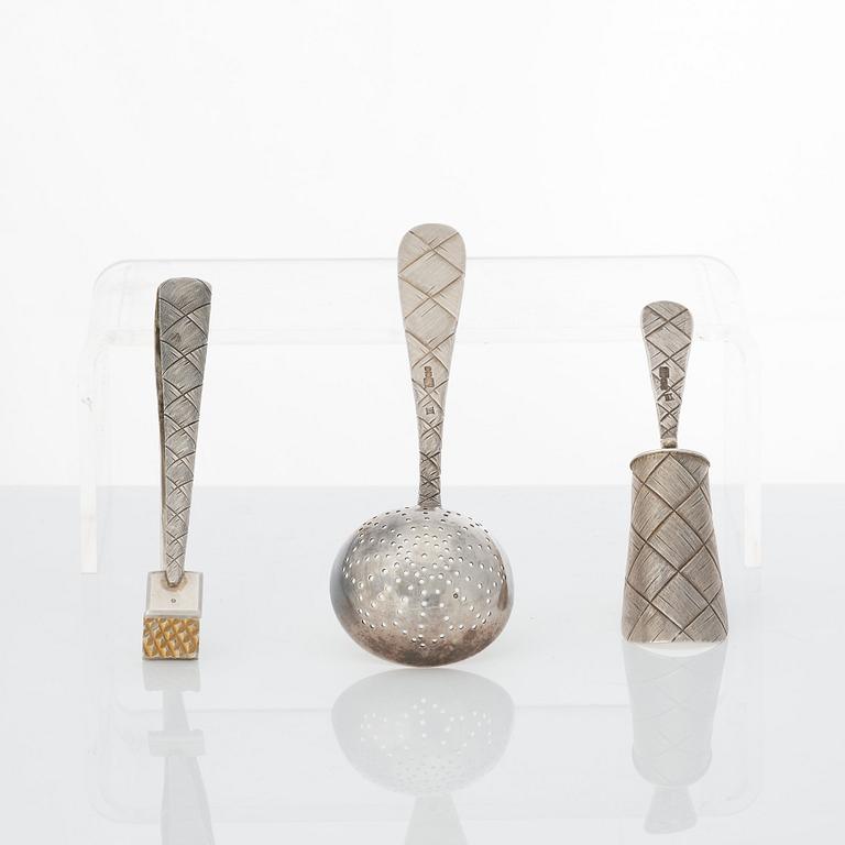 Teservis, trompe l'oeil, 8 delar, silver, av Vasiliy Ivanov, S:t Petersburg 1895.