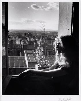 Edouard Boubat, "PARIS", 1948.