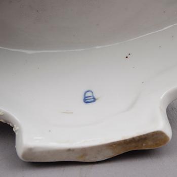 LJUSSTAKAR, 1 par, porslin, Österrike, 1900-talets första hälft.