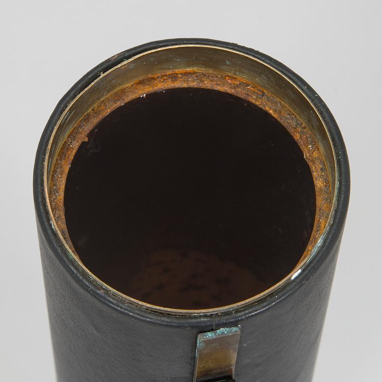 Alvar Aalto, an early 1970s ashtray for Valaistustyö.