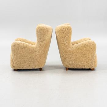 A pair of armchairs, Scandinavia, 1930's/40's.