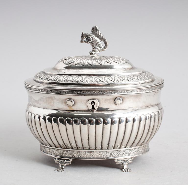 SOCKERSKRIN, silver, Michael Olof Barkman, Varberg 1838. Vikt ca 469 gram.