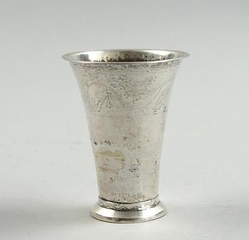 BÄGARE, silver, otydliga stämplar. 1800-tal.