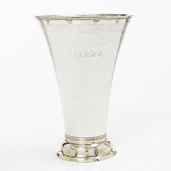 A Swedish 18th century parcel-gilt silver beaker, mark of Eric Ramstedt, Härnösand 1795.