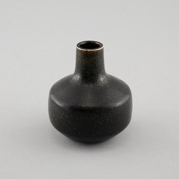 Unique stoneware vase by CARL-HARRY STÅLHANE, Rörstrand, signed and dated -64.