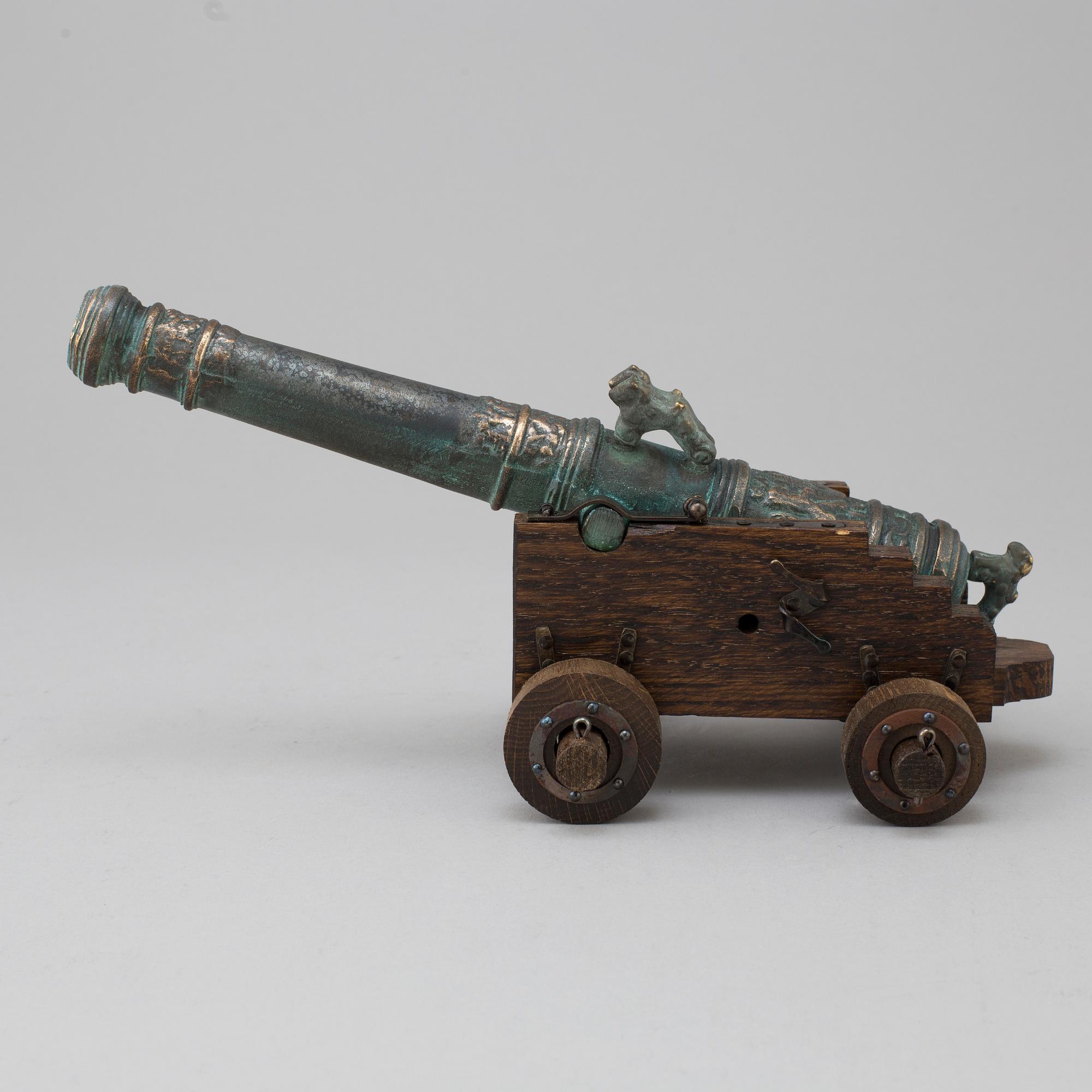 SALUTKANON, modell från Regalskeppet Wasa, "24-pundig kanon från Regalskeppet Wasa 1628", 1900-talets senare del.