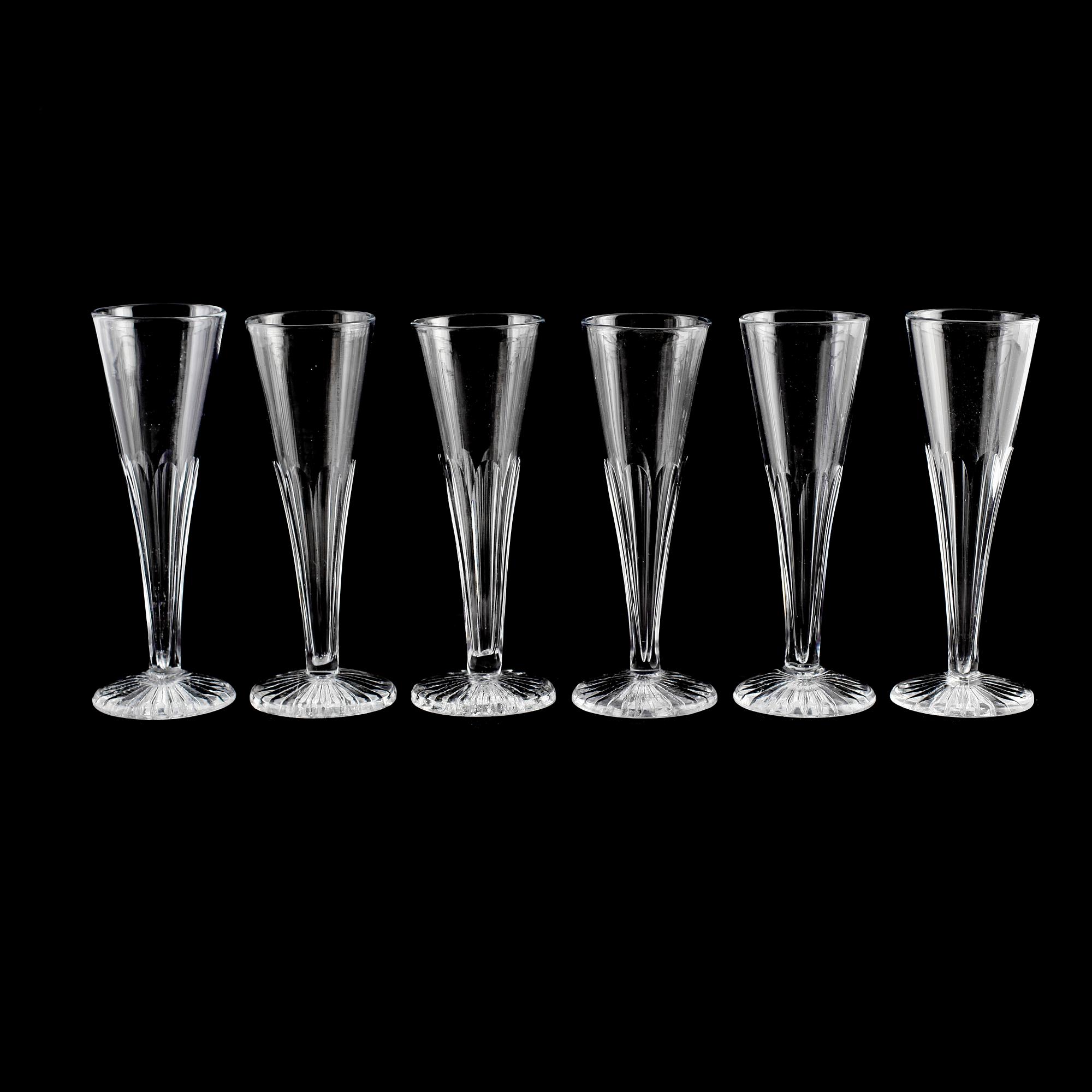 CHAMPAGNESTRUTAR, 6 st, glas, 1800-talets andra hälft.