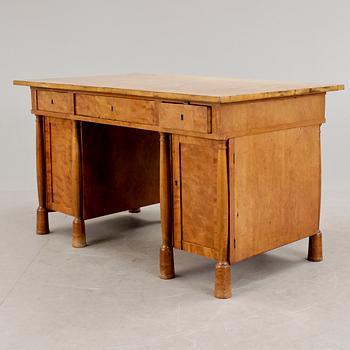 SKRIVBORD, Karl-Johanstil, 1900-talets början.