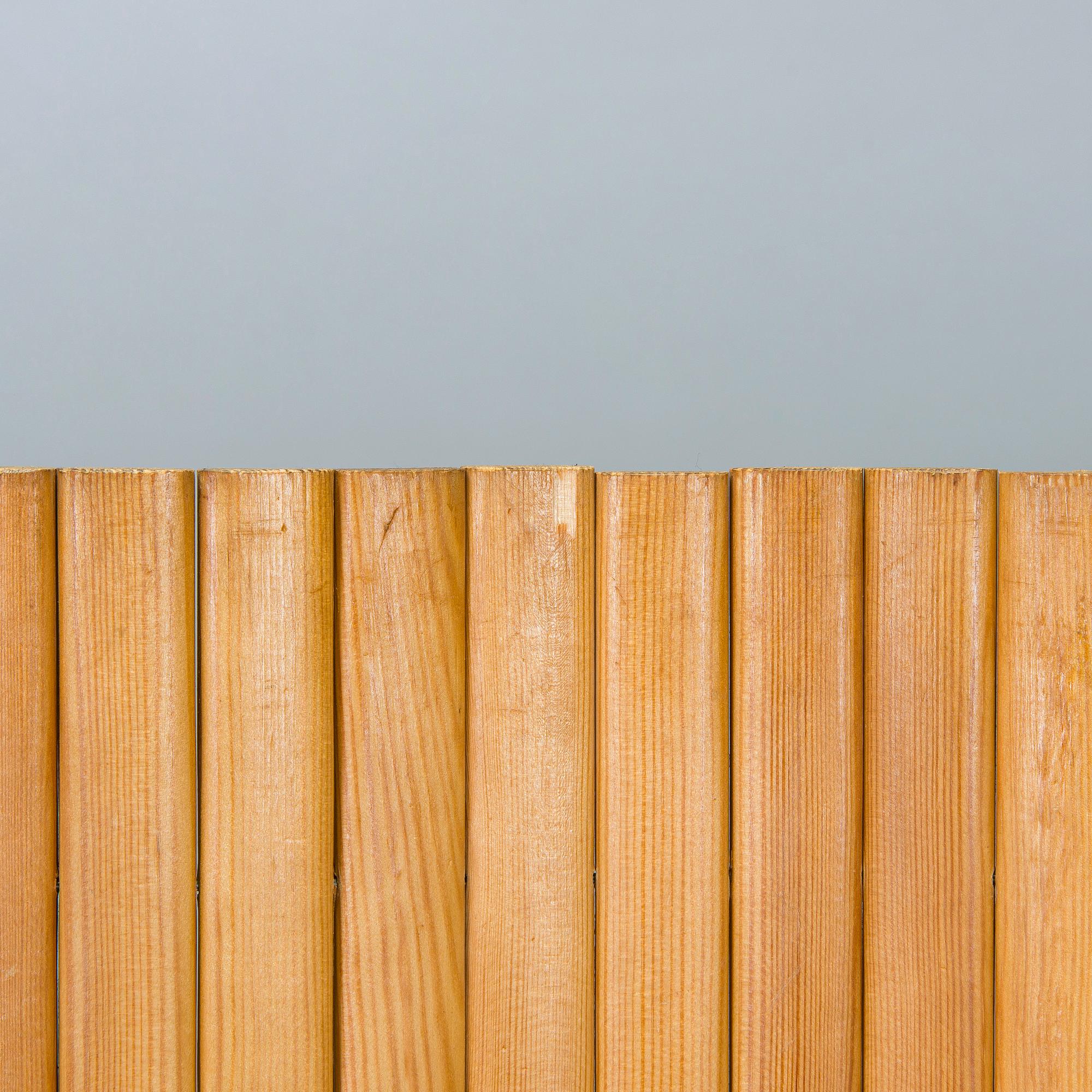 Alvar Aalto, vikskärm, modell 100 för O.Y. Huonekalu- ja Rakennustyötehdas A.B. 1900-talets mitt.