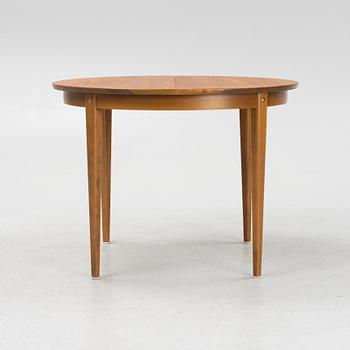 A dining table, 1960's/70's.