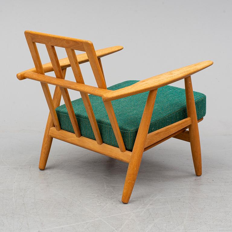 HANS J WEGNER, a model "GE 240" easy chair "The Cigar" by Getama, Denmark 1950-60's.