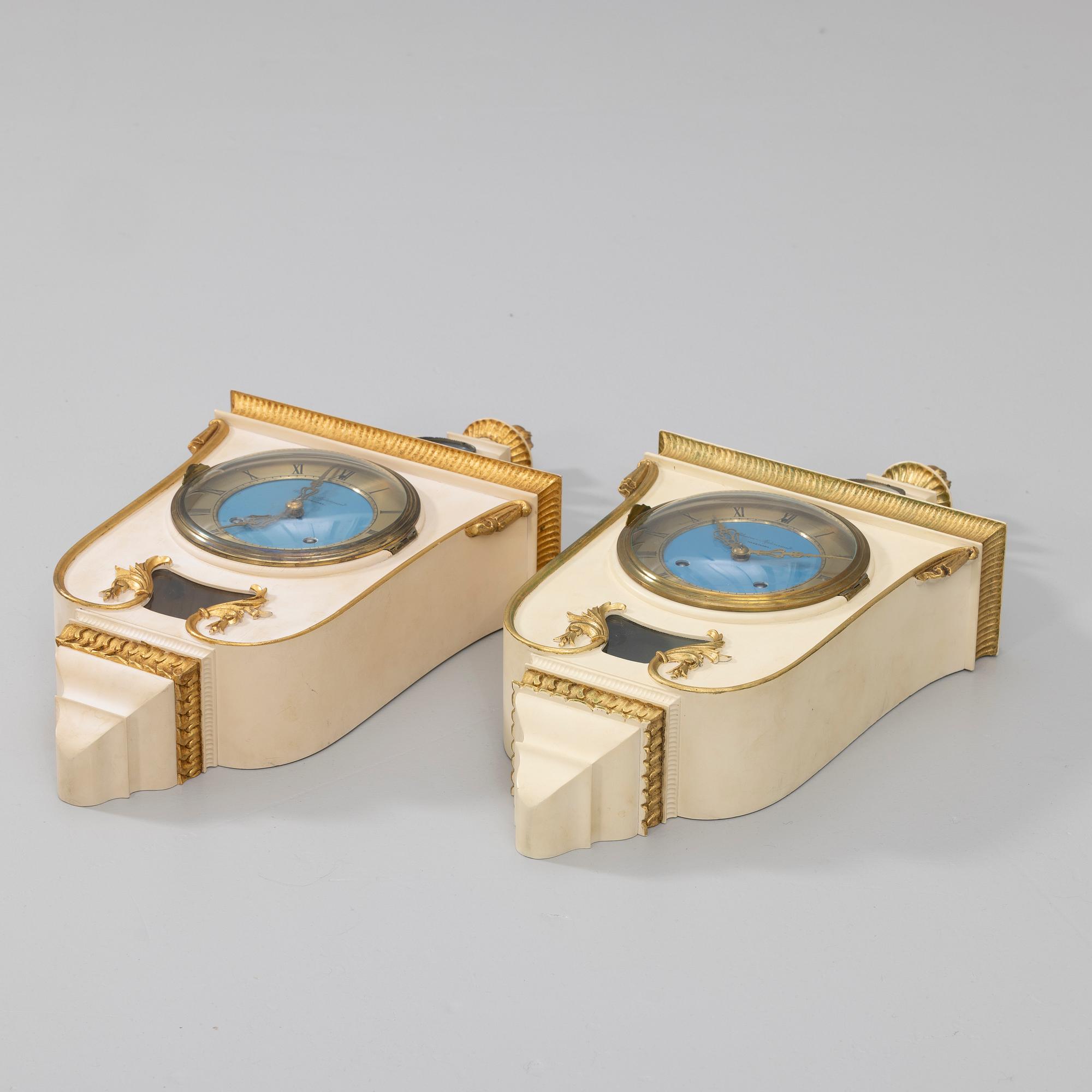 Väggur, ett par, Union-Stjärnsund, Hedemora, 1900-tal.